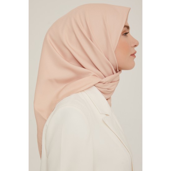 ARMİNE SPORT EŞARP DÜZ FON 788