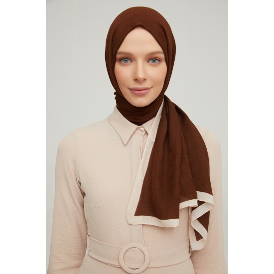 ARMİNE TREND B.MONOGRAM ŞAL 46
